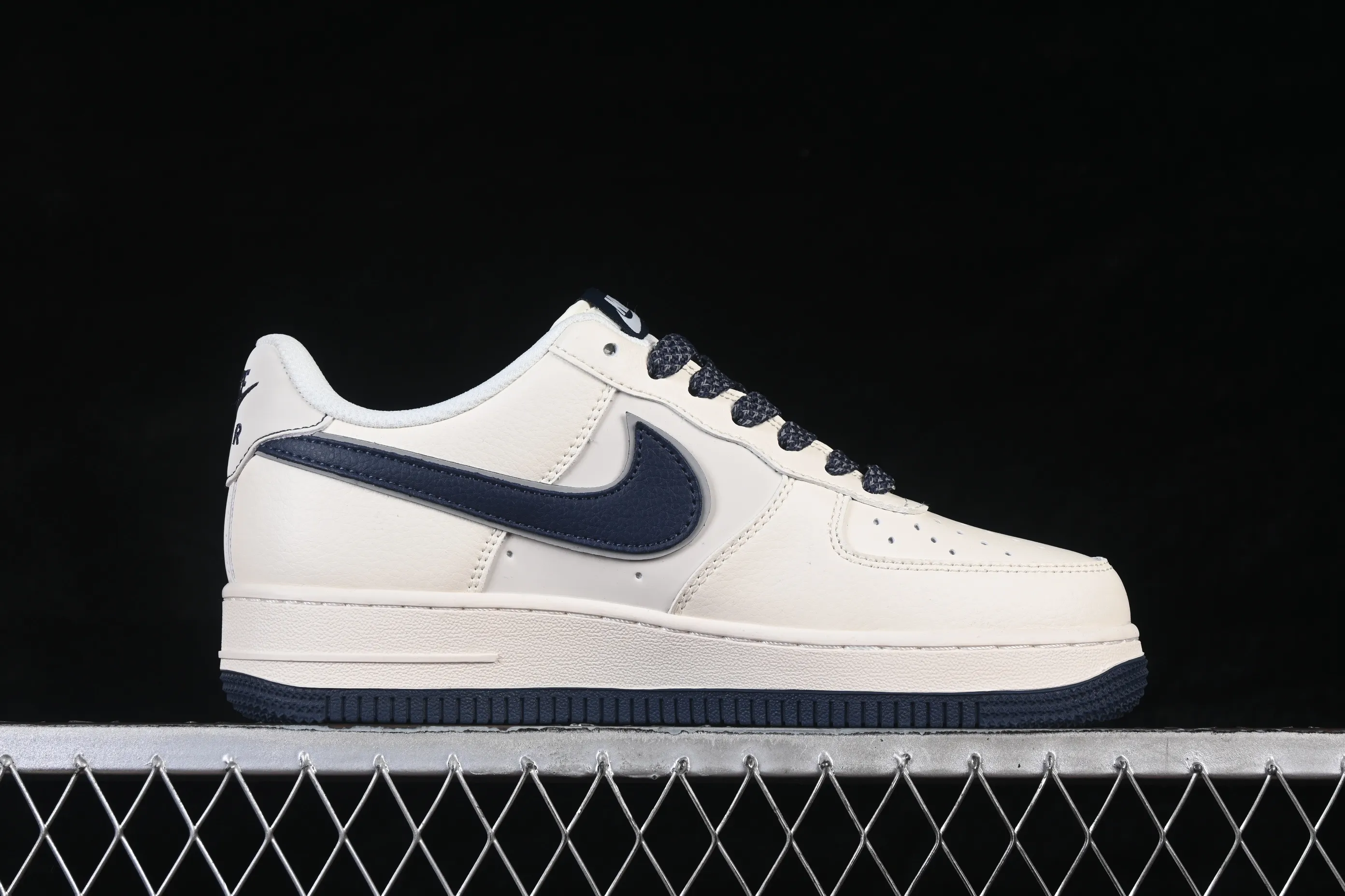 All categories Nk Air Force 1 Air Force series Nk Air Force 1 Low Air Force low-top Nike Air Force 1'07 Low Year of the Horse limited edition off-white Air Force 1 low-top casual sneakers MZ9588-821
